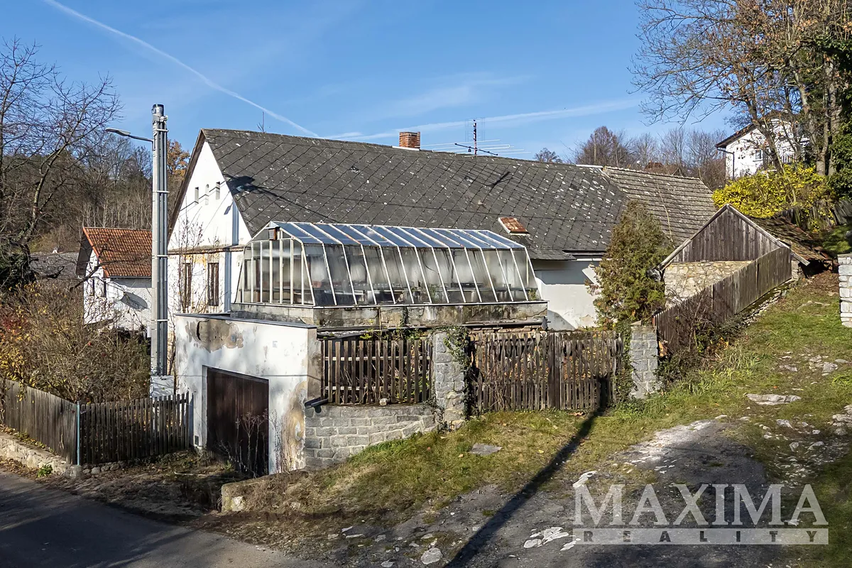 Prodej rodinného domu 97 m², pozemek 922 m²
